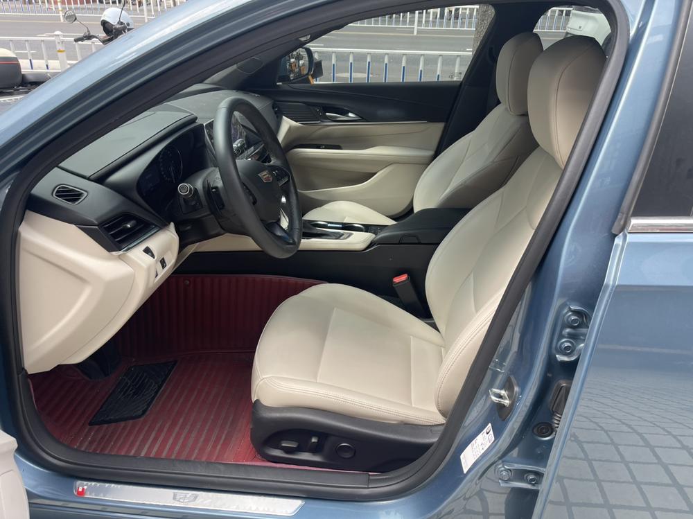 Cadillac Cadillac CT4