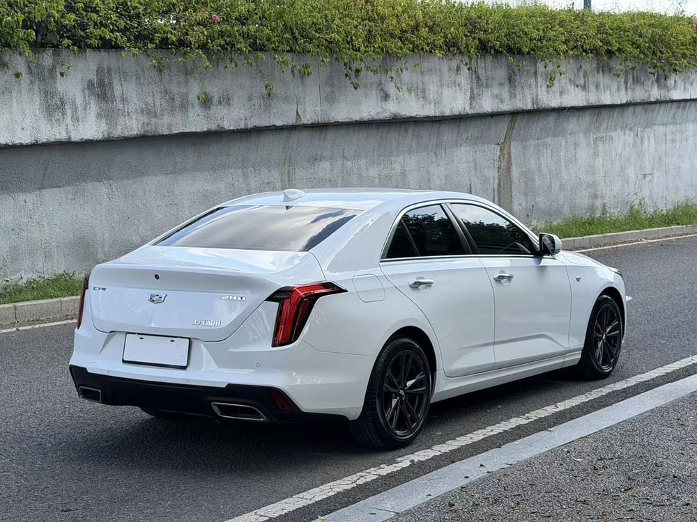 Cadillac Cadillac CT4