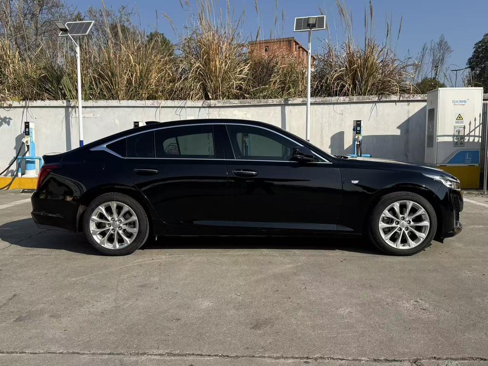 Cadillac Cadillac CT5