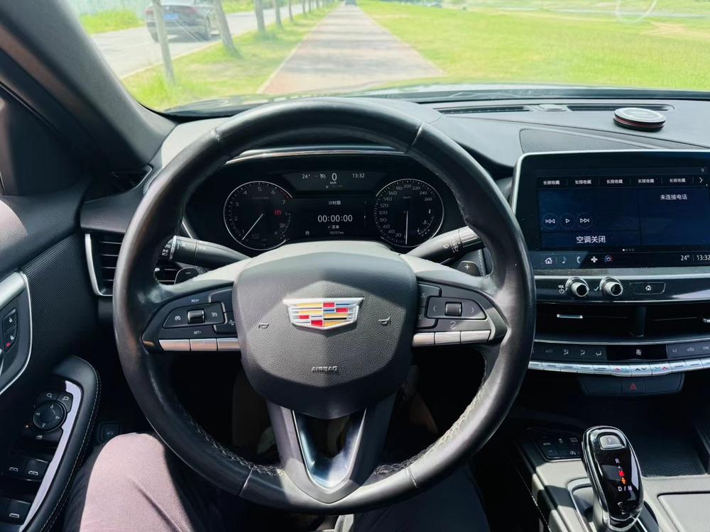 Cadillac Cadillac CT5