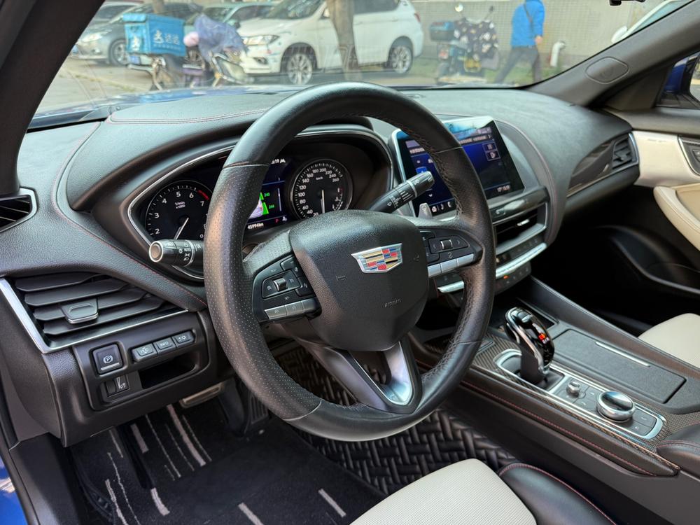 Cadillac Cadillac CT5