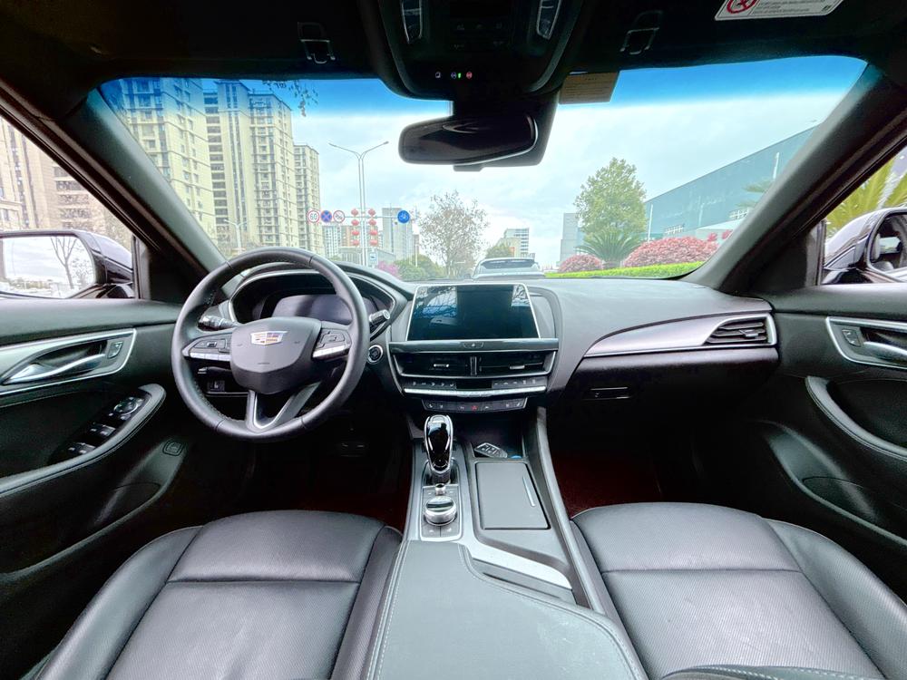 Cadillac Cadillac CT5