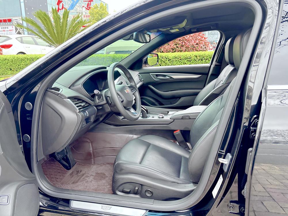 Cadillac Cadillac CT5