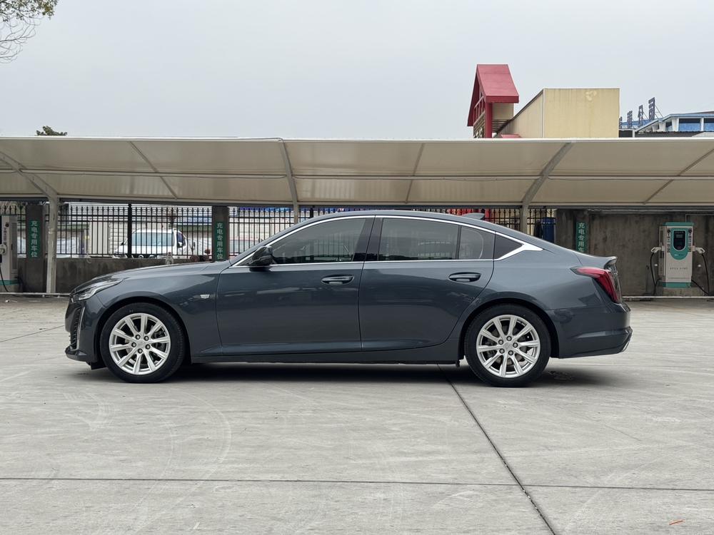 Cadillac Cadillac CT5