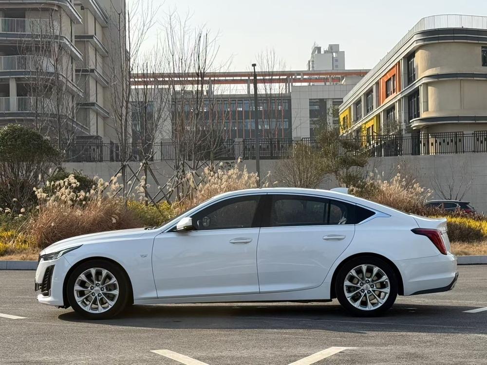 Cadillac Cadillac CT5