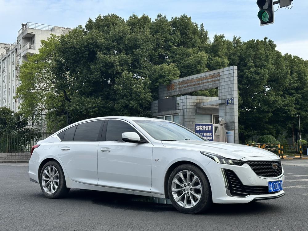 Cadillac Cadillac CT5