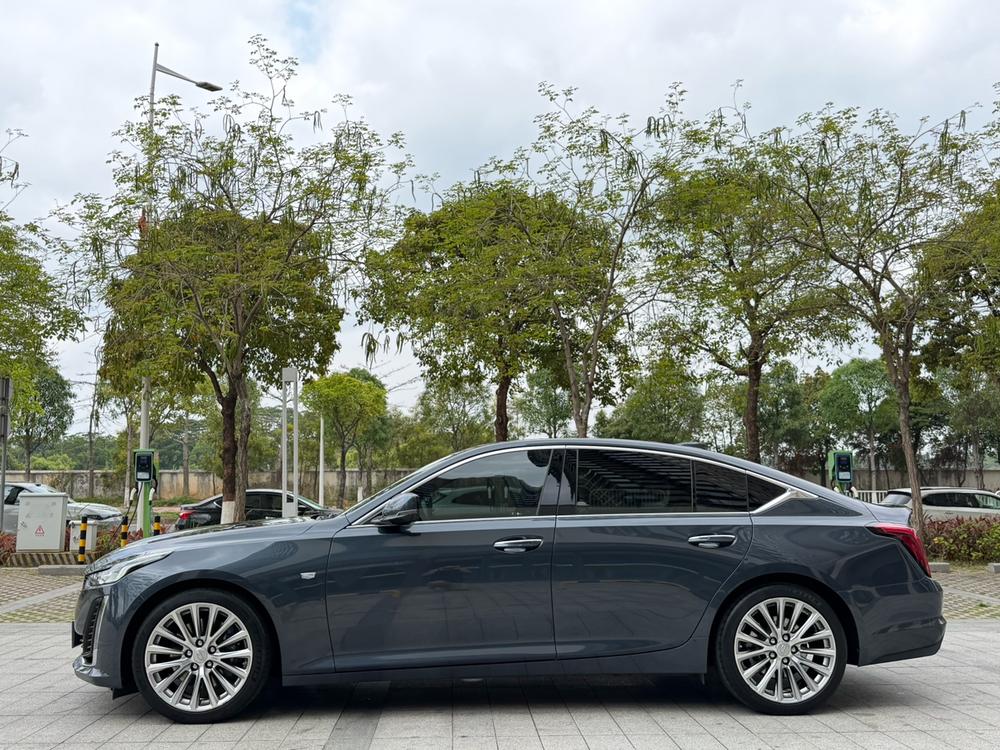 Cadillac Cadillac CT5