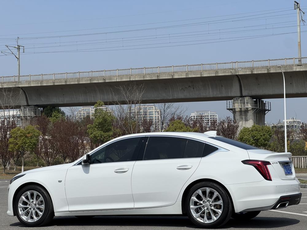 Cadillac Cadillac CT5