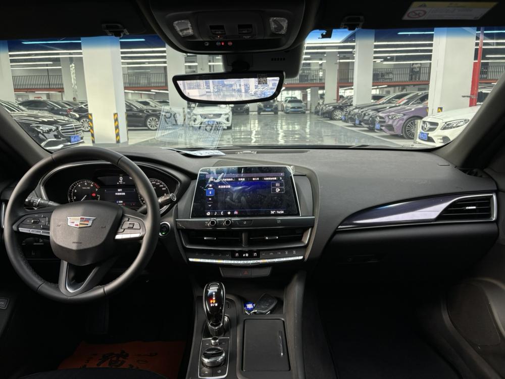 Cadillac Cadillac CT5