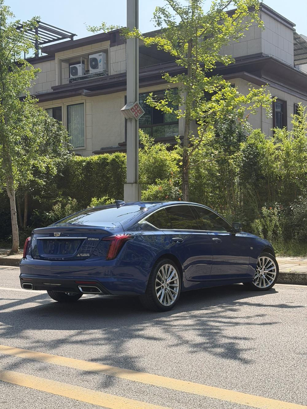 Cadillac Cadillac CT5