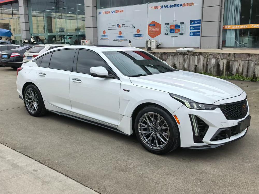 Cadillac Cadillac CT5