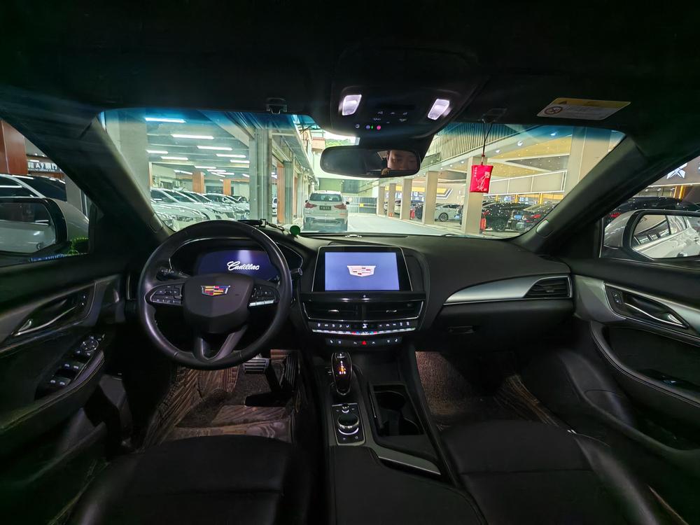 Cadillac Cadillac CT5