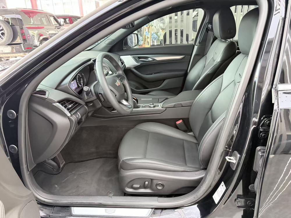 Cadillac Cadillac CT5