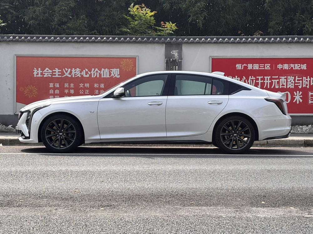 Cadillac Cadillac CT5