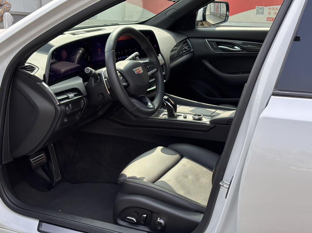 Cadillac Cadillac CT5