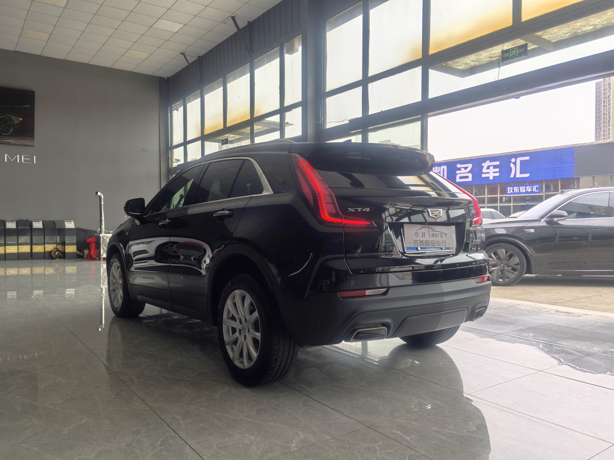 Cadillac Cadillac XT4