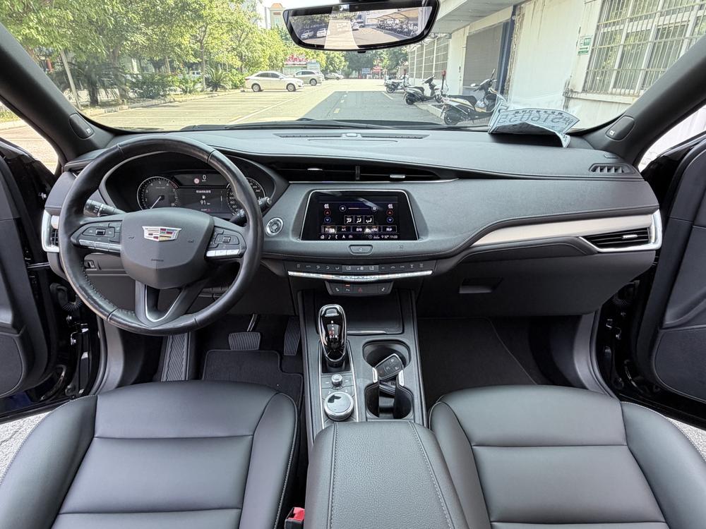 Cadillac Cadillac XT4