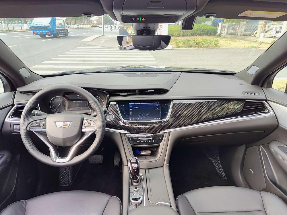 Cadillac Cadillac XT6