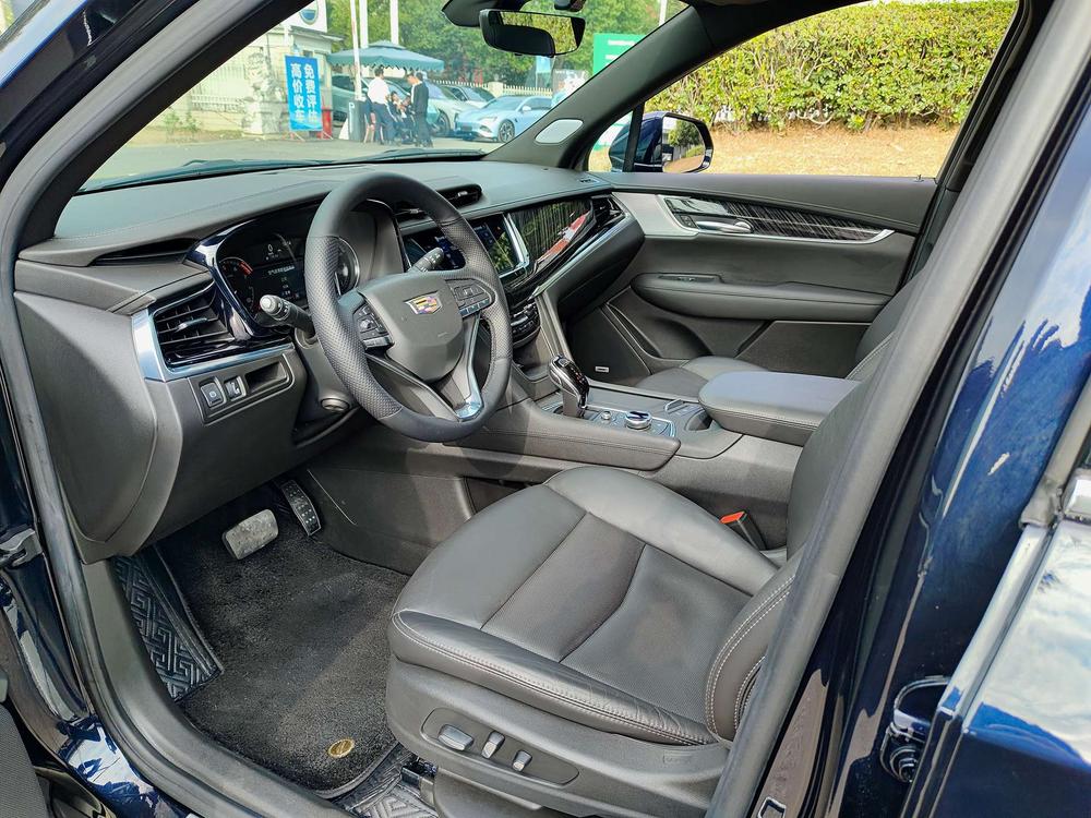 Cadillac Cadillac XT6