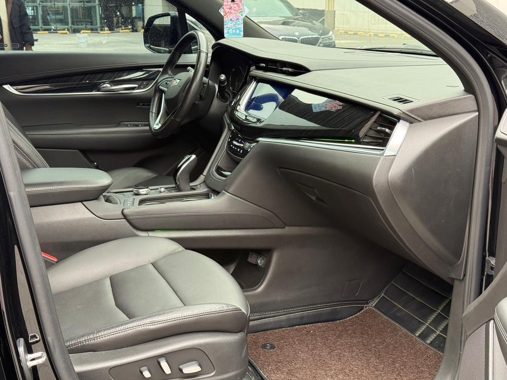 Cadillac Cadillac XT6