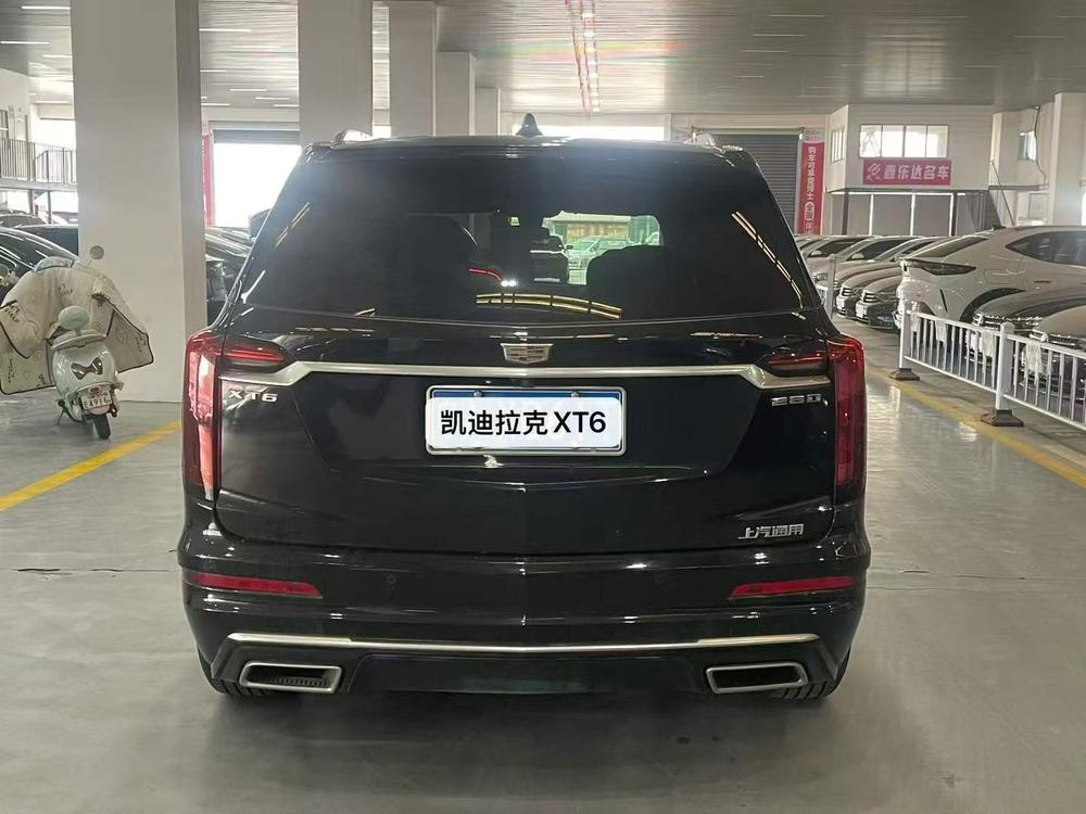 Cadillac Cadillac XT6