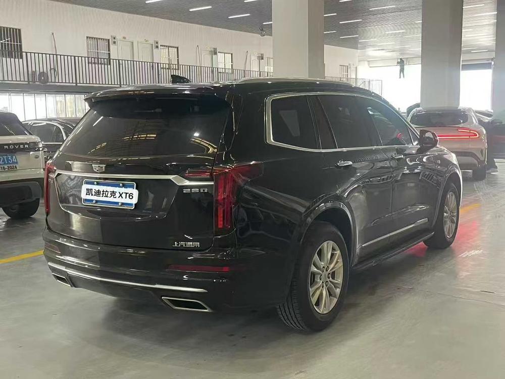 Cadillac Cadillac XT6