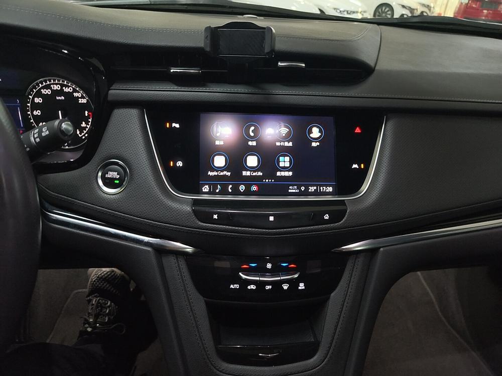 Cadillac Cadillac XT6