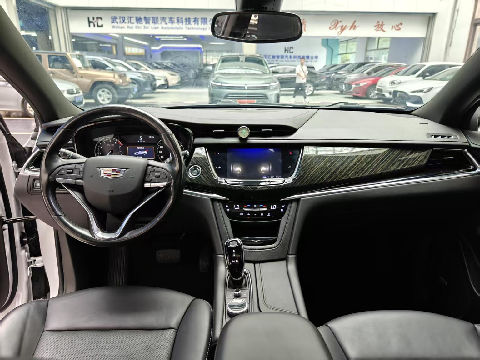 Cadillac Cadillac XT6