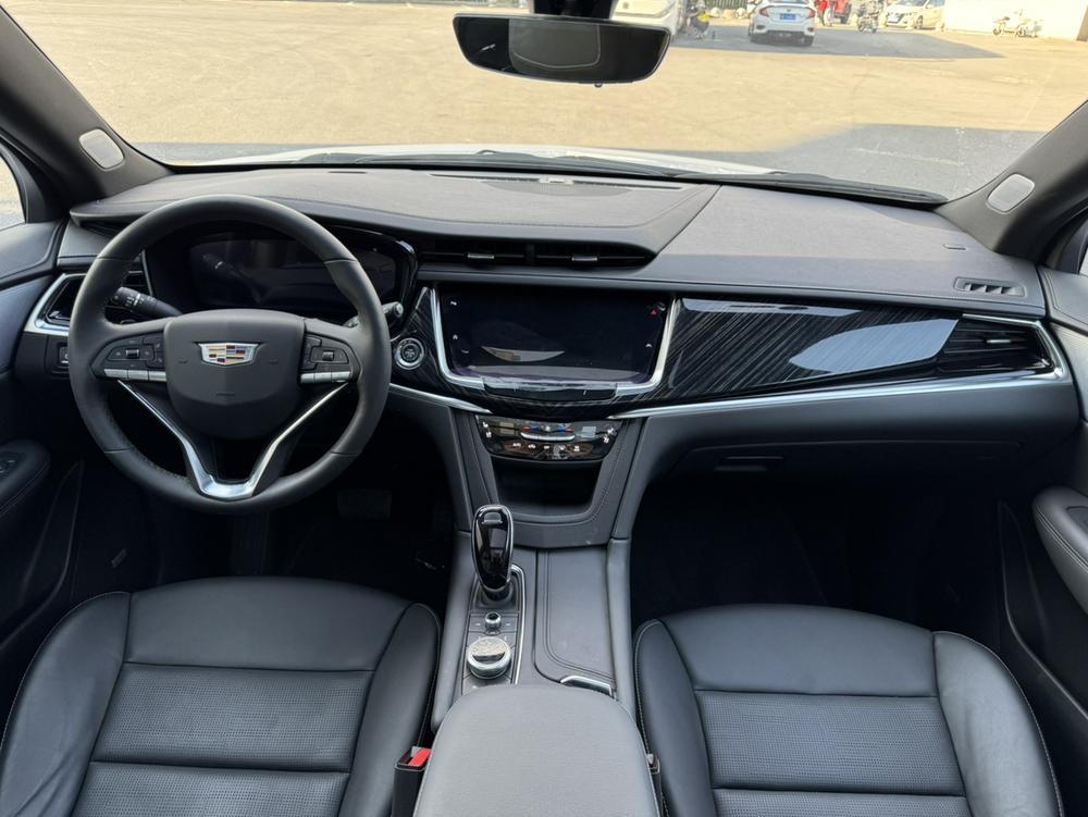 Cadillac Cadillac XT6