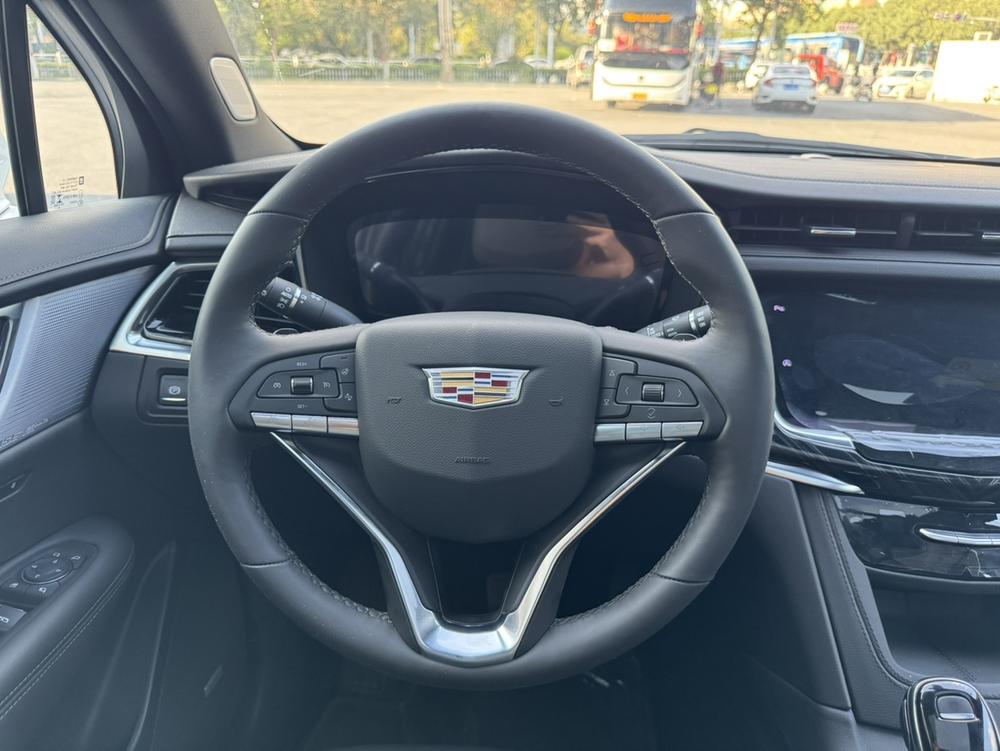 Cadillac Cadillac XT6