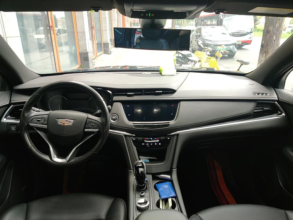 Cadillac Cadillac XT6