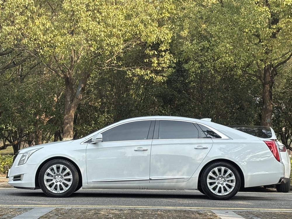 Cadillac Cadillac XTS