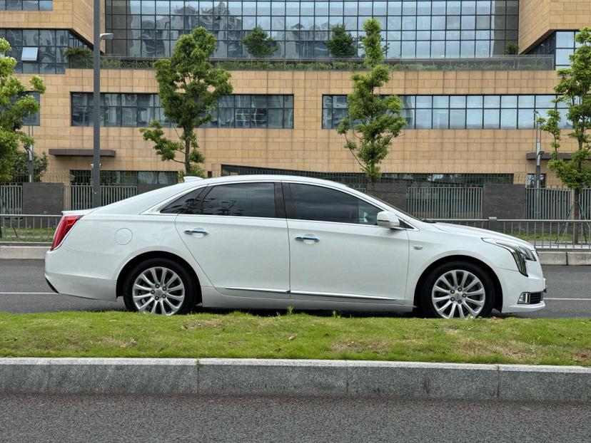 Cadillac Cadillac XTS