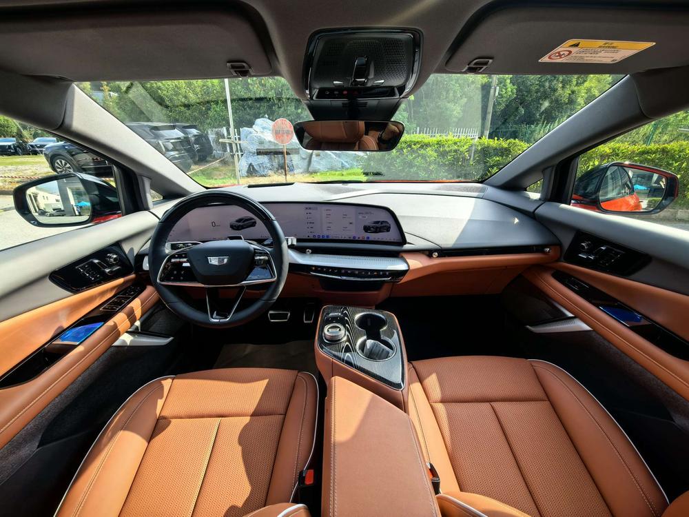 Cadillac IQ