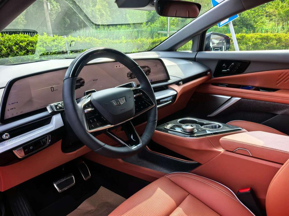 Cadillac IQ