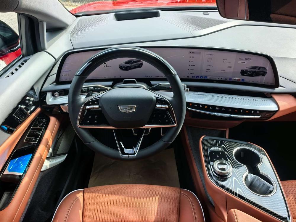 Cadillac IQ