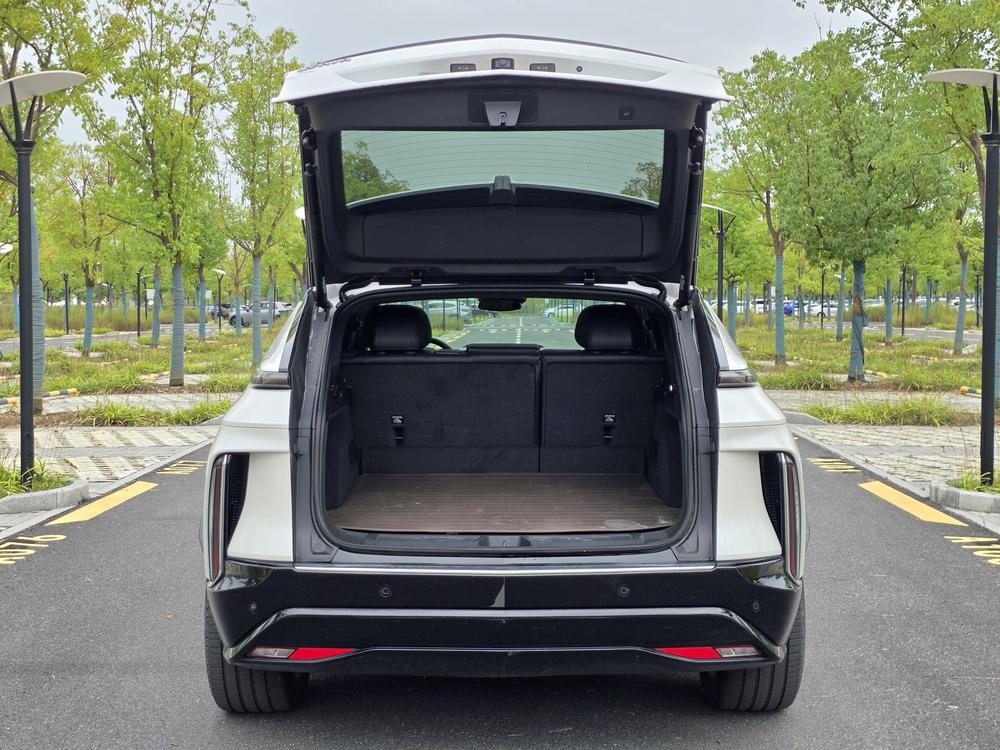 Cadillac Lyriq