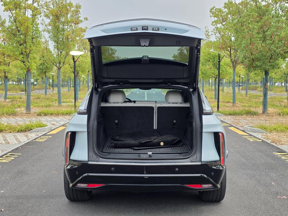 Cadillac Lyriq