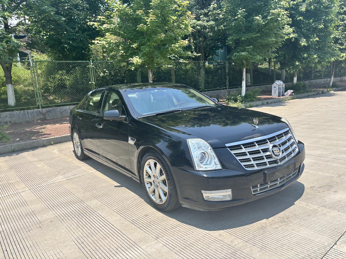 Cadillac SLS
