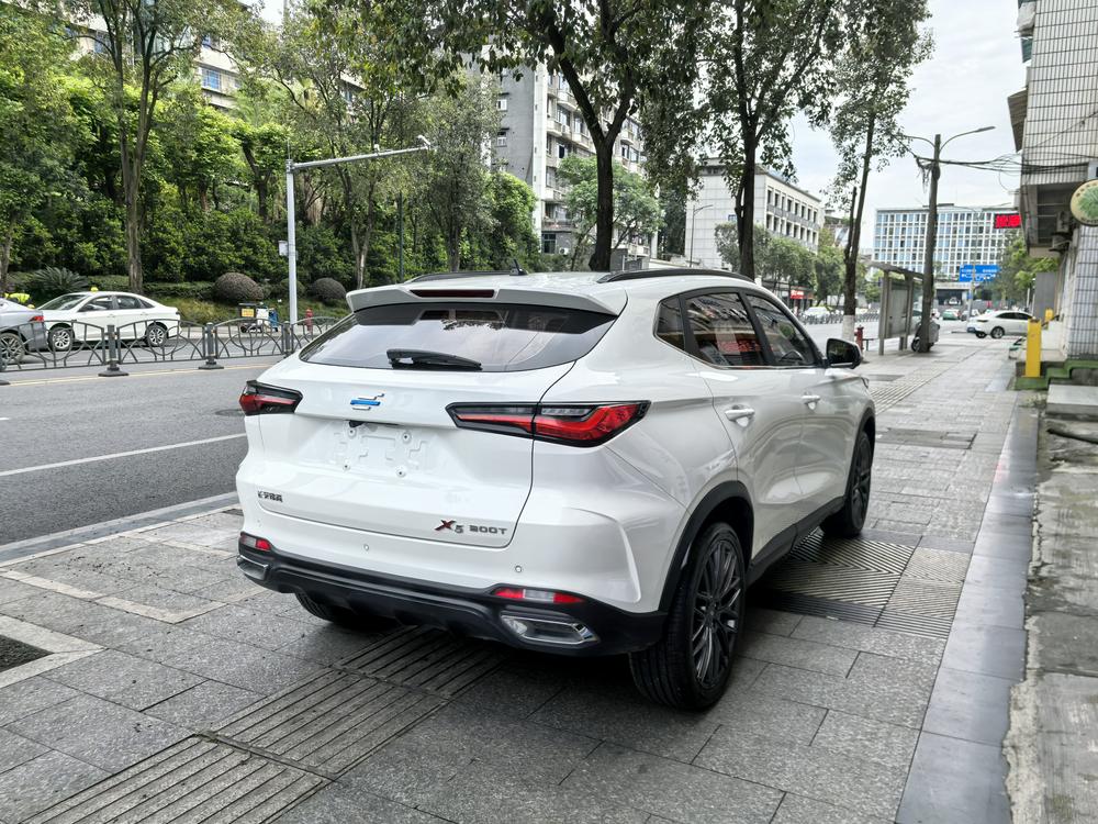 Changan Oshan Changan Oshan X5