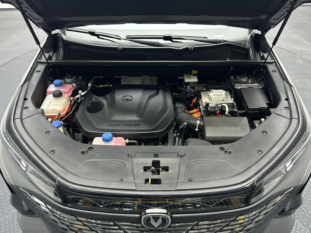 Changan Changan CS75 PLUS iDD