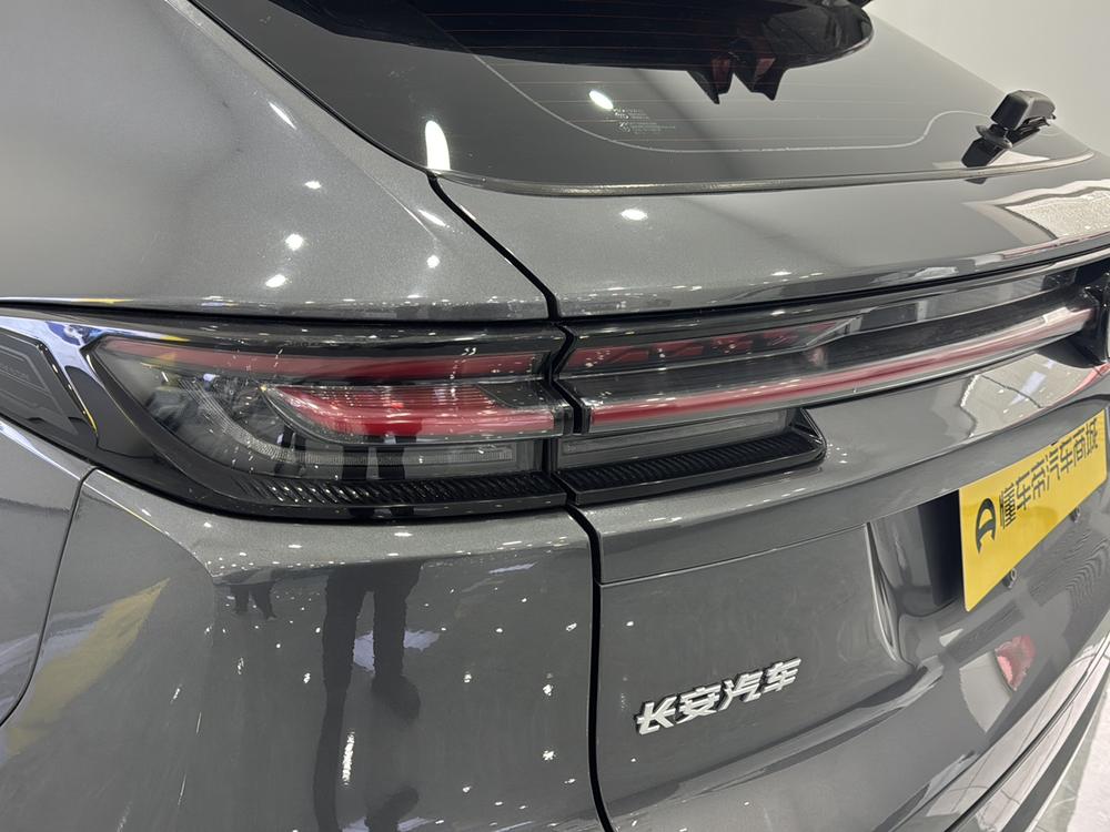 Changan Changan UNI-K iDD