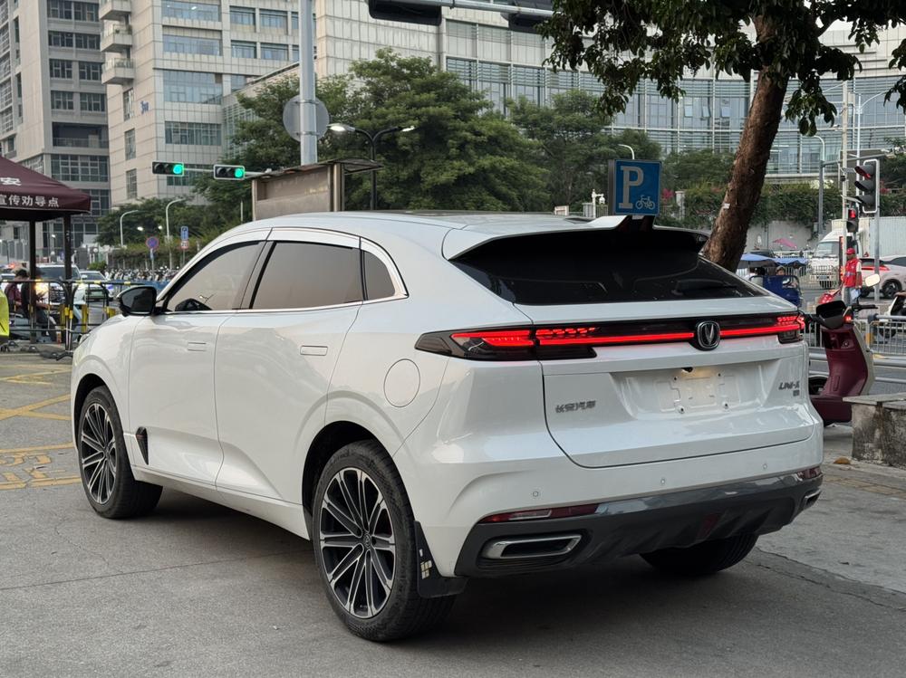 Changan Changan UNI-K iDD
