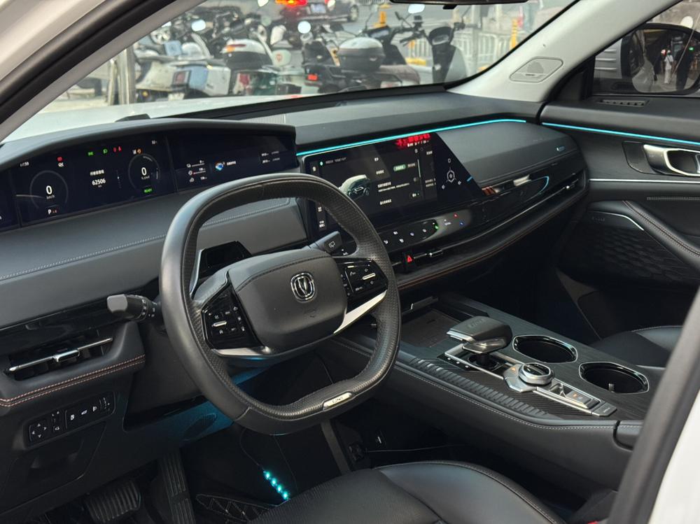 Changan Changan UNI-K iDD