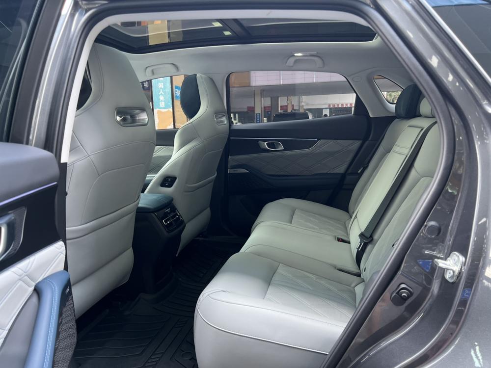 Changan Changan UNI-K iDD