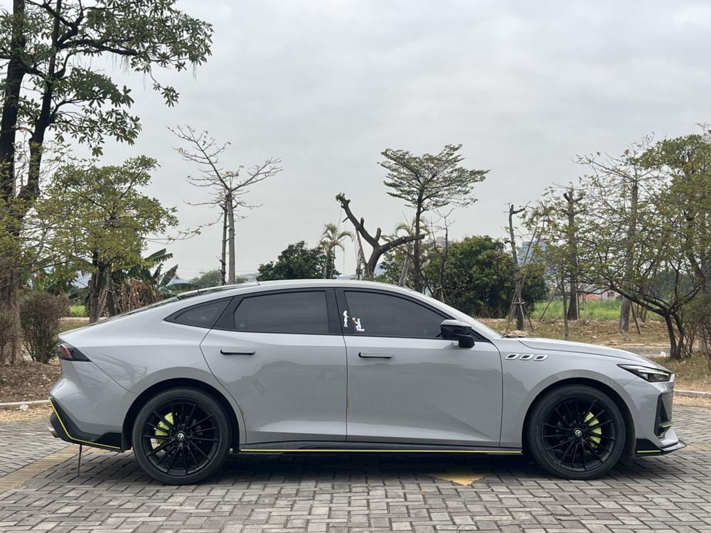 Changan Changan UNI-V
