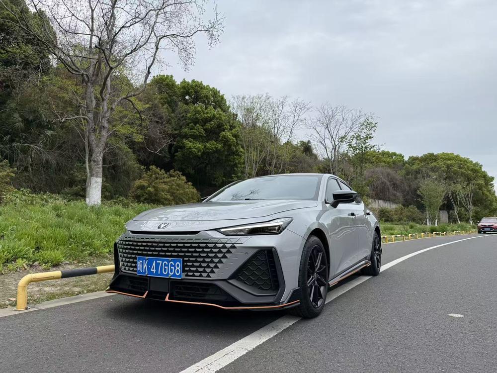 Changan Changan UNI-V