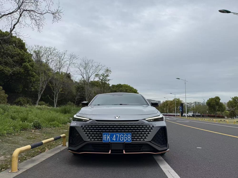 Changan Changan UNI-V