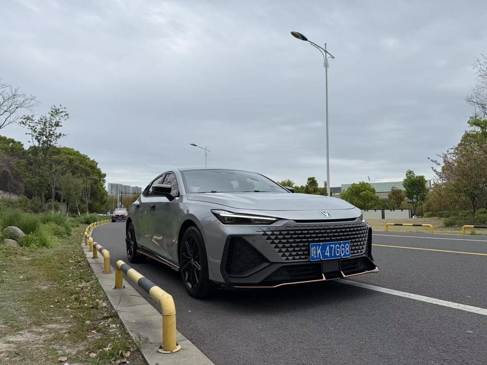 Changan Changan UNI-V