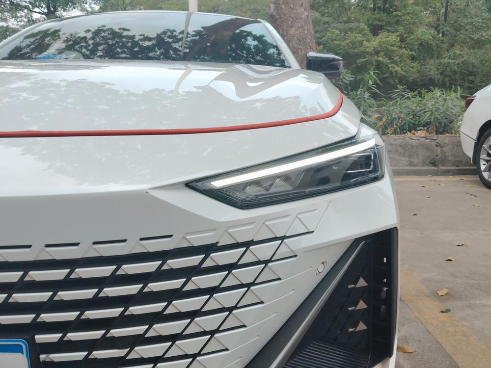 Changan Changan UNI-V